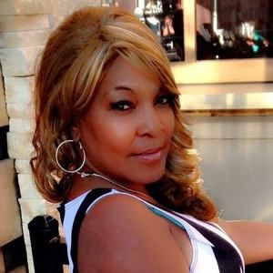 Meet your Posher, Sherrie